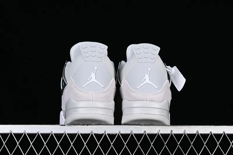 All categories Air Jordan Jordan series basketball shoes Air Jordan 4 cost-effective version Air Jordan 4 Retro "Frozen Moments" AJ4 Joe 4 electroplated silver AQ9129-001